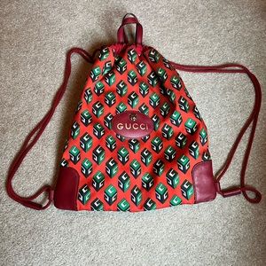 Gucci Vintage Drawstring Backpack Vulcanic Red
